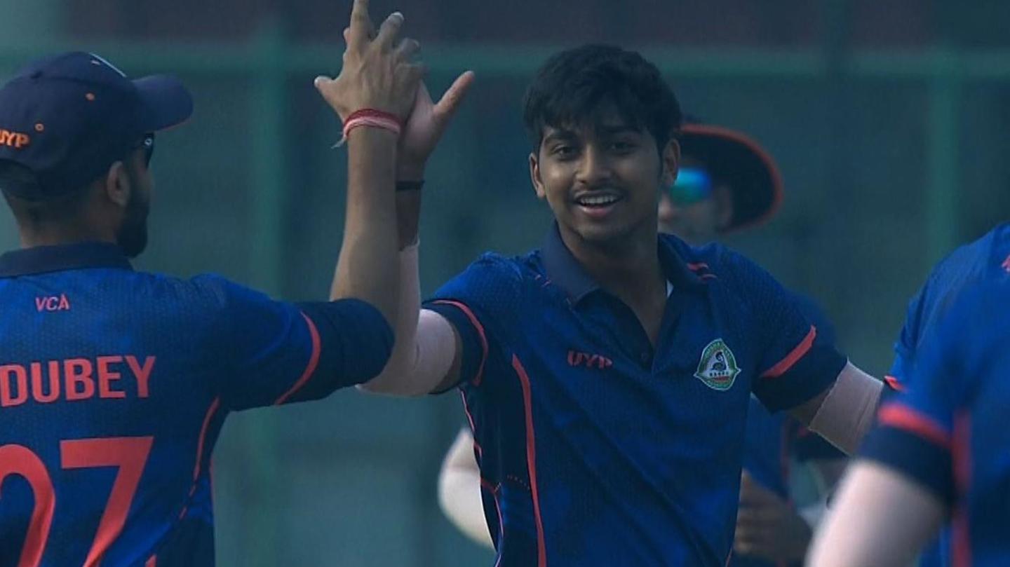 नालकंडे ने चार गेंदों में लिए लगातार चार विकेट नालकंडे ने चार गेंदों में लिए लगातार चार विकेट