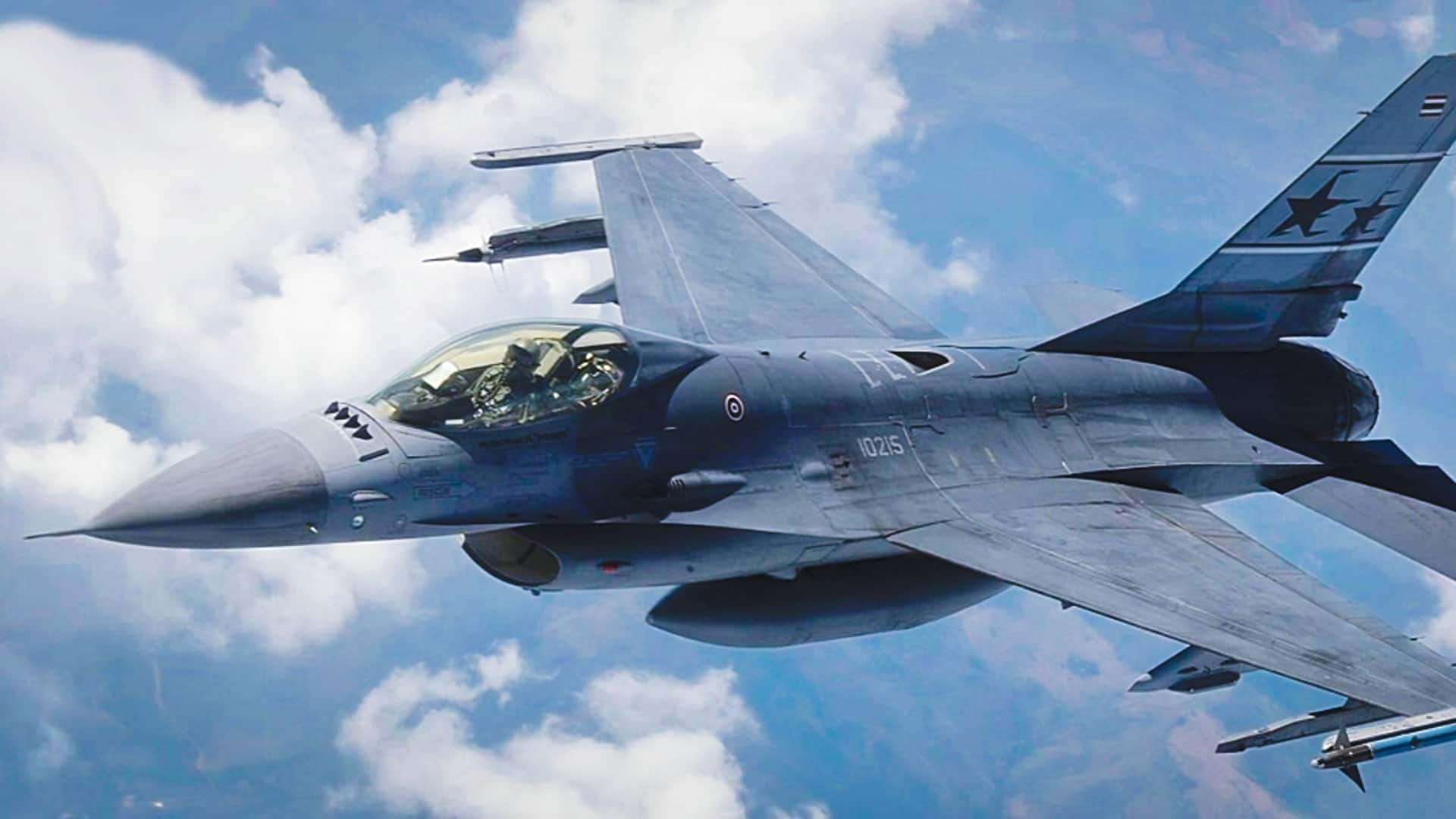 रूस का दावा, अमेरिका निर्मित यूक्रेन के F-16 लड़ाकू विमान को मार गिराया