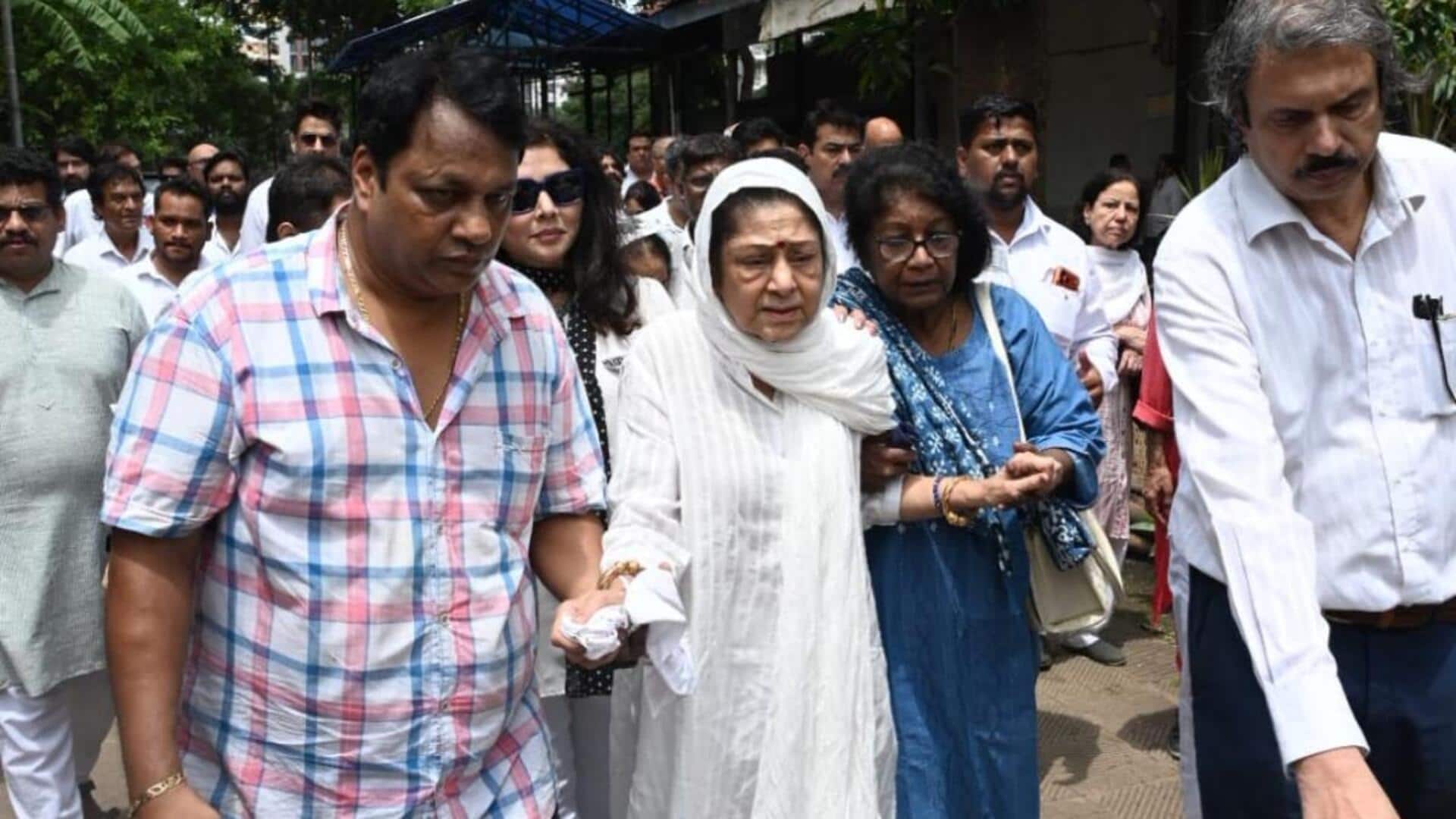 पति कुकू कोहली के निधन से टूटीं अरुणा ईरानी, नम आंखों से दी विदाई; देखें वीडियो