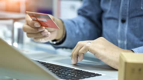 BNPL स्कीम से शॉपिंग करना कितना सही? जानिए इसके फायदे-नुकसान 