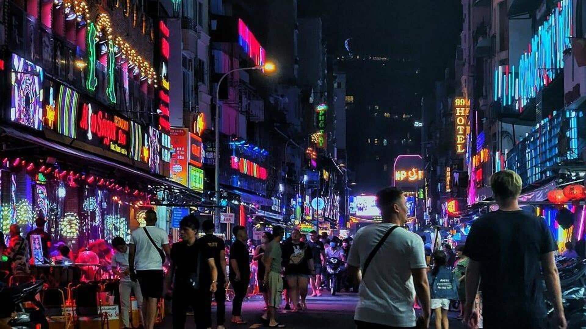 क्या है रात का टूरिज्म? जानिए लोगों के बीच क्यों प्रचिलित हो रहा है यह ट्रेंड