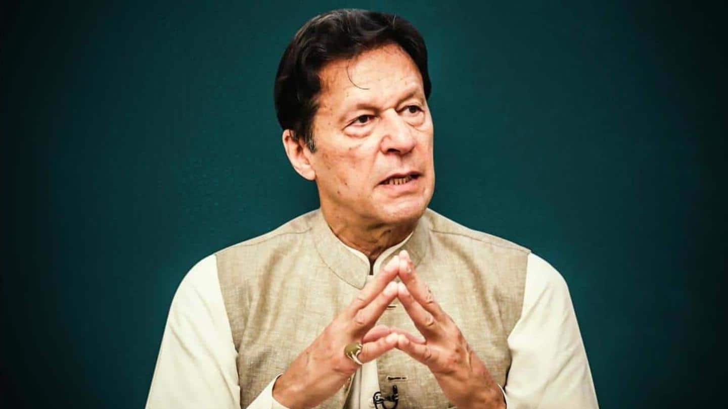 पाकिस्तान: सुप्रीम कोर्ट से इमरान खान को झटका, शनिवार को अविश्वास प्रस्ताव पर होगी वोटिंग