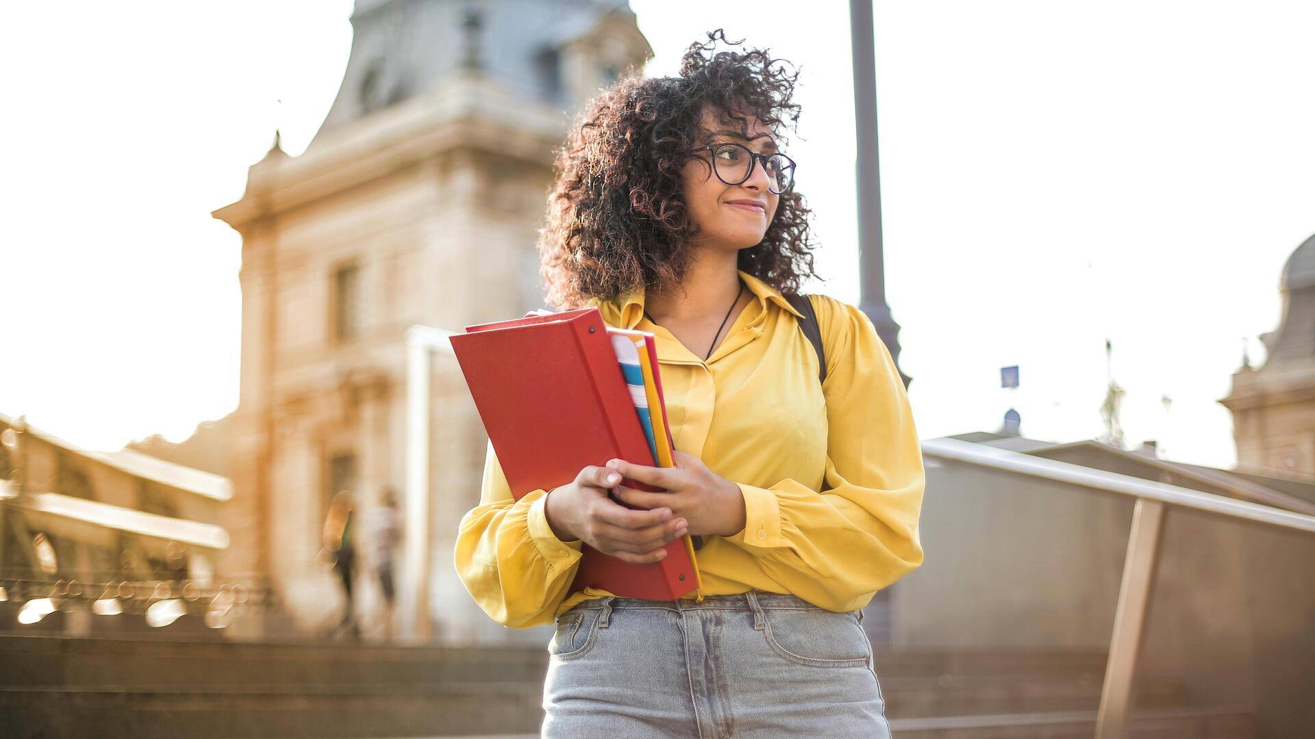 खुद को बेहतर बनाने के लिए अपनाएं ये 5 सरल और प्रभावी तरीके