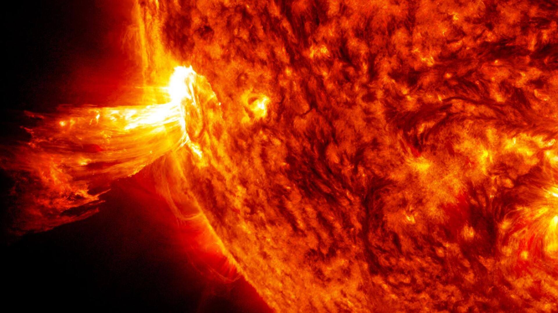 पृथ्वी पर आ सकता है G1-श्रेणी का सौर तूफान, नासा ने जारी किया अलर्ट