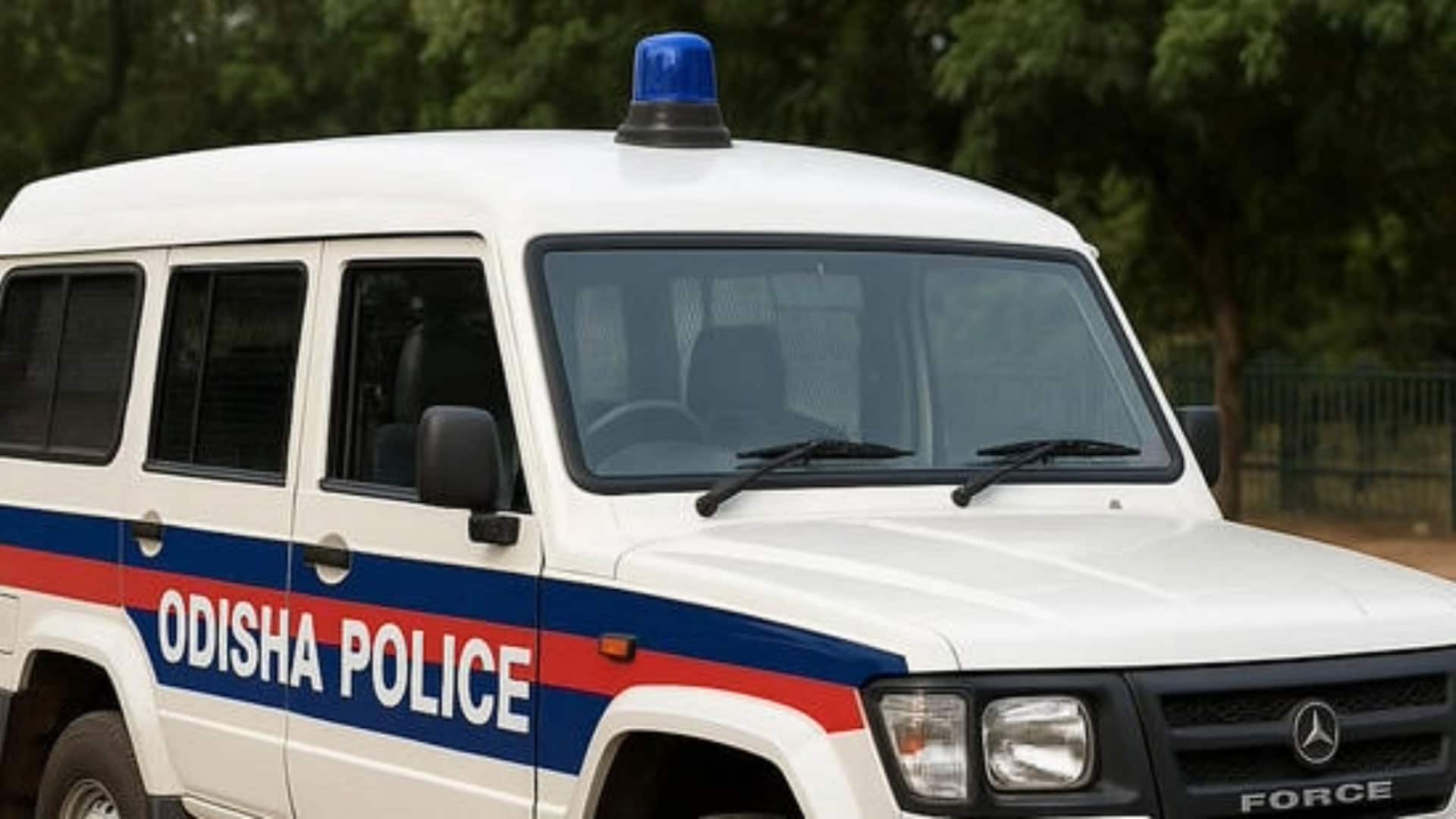 ओडिशा में ट्रक ने पुलिस वाहन को मारी टक्कर, 5 जवानों की मौत और 3 घायल