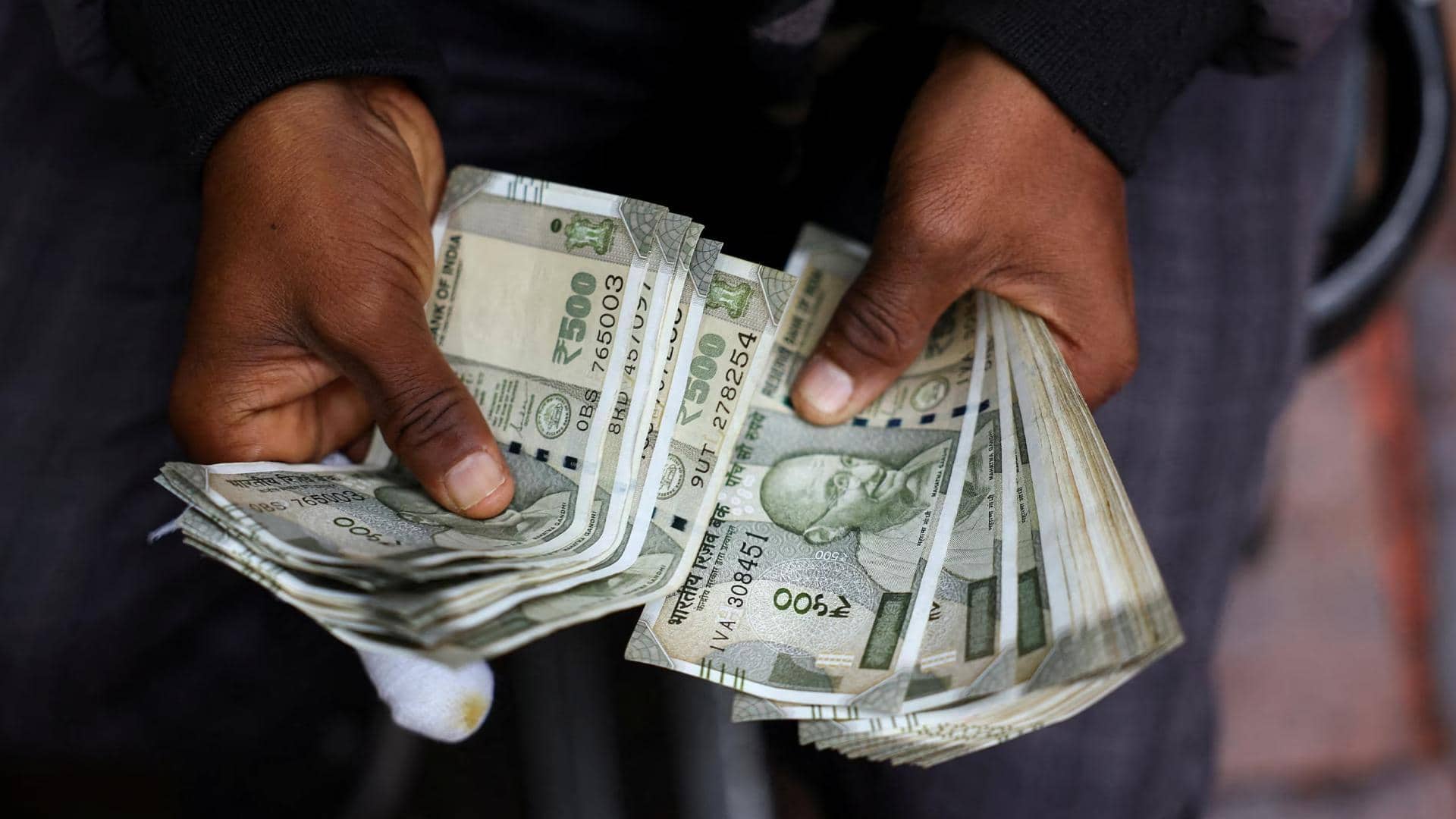 अक्टूबर से बदलेंगे FD, ATM, LPG, NPS और UPI समेत ये वित्तीय नियम