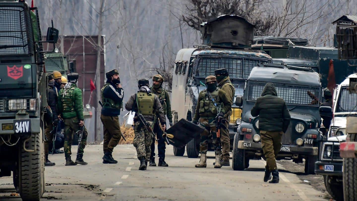जम्मू-कश्मीर: हालिया वर्षों में सीमापार से घुसपैठ का सबसे बड़ा प्रयास, सेना का अभियान जारी