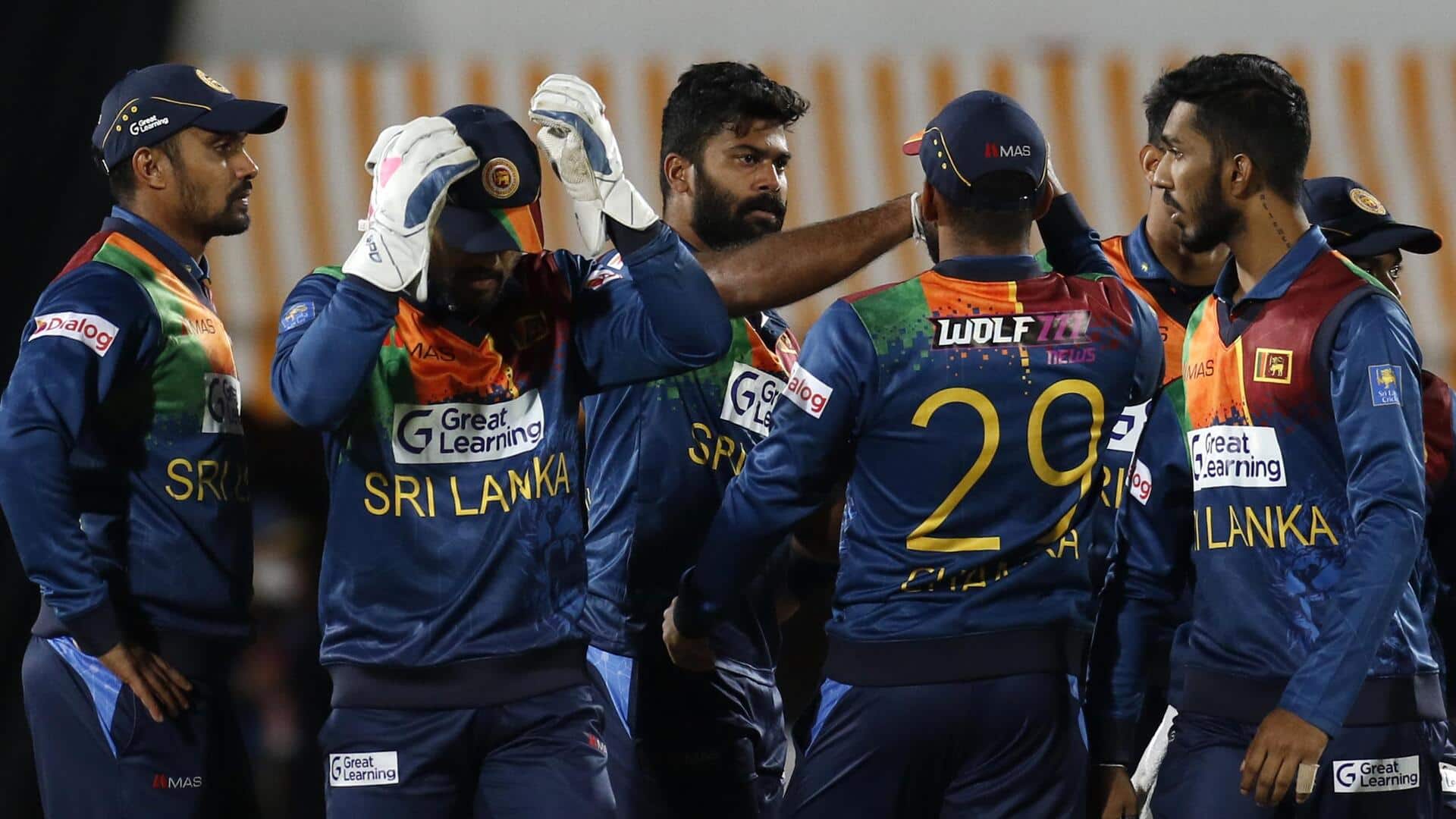 वनडे विश्व कप 2023: स्लो ओवर रेट के चलते श्रीलंकाई टीम पर लगा जुर्माना