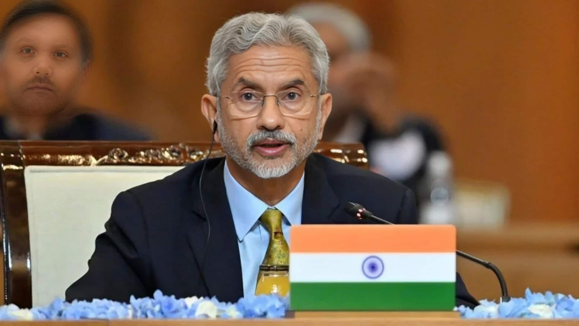 एस जयशंकर ने पहली बार तालिबान के विदेश मंत्री से बात की, जानिए क्या बातचीत हुई एस जयशंकर ने पहली बार तालिबान के विदेश मंत्री से बात की, जानिए क्या बातचीत हुई