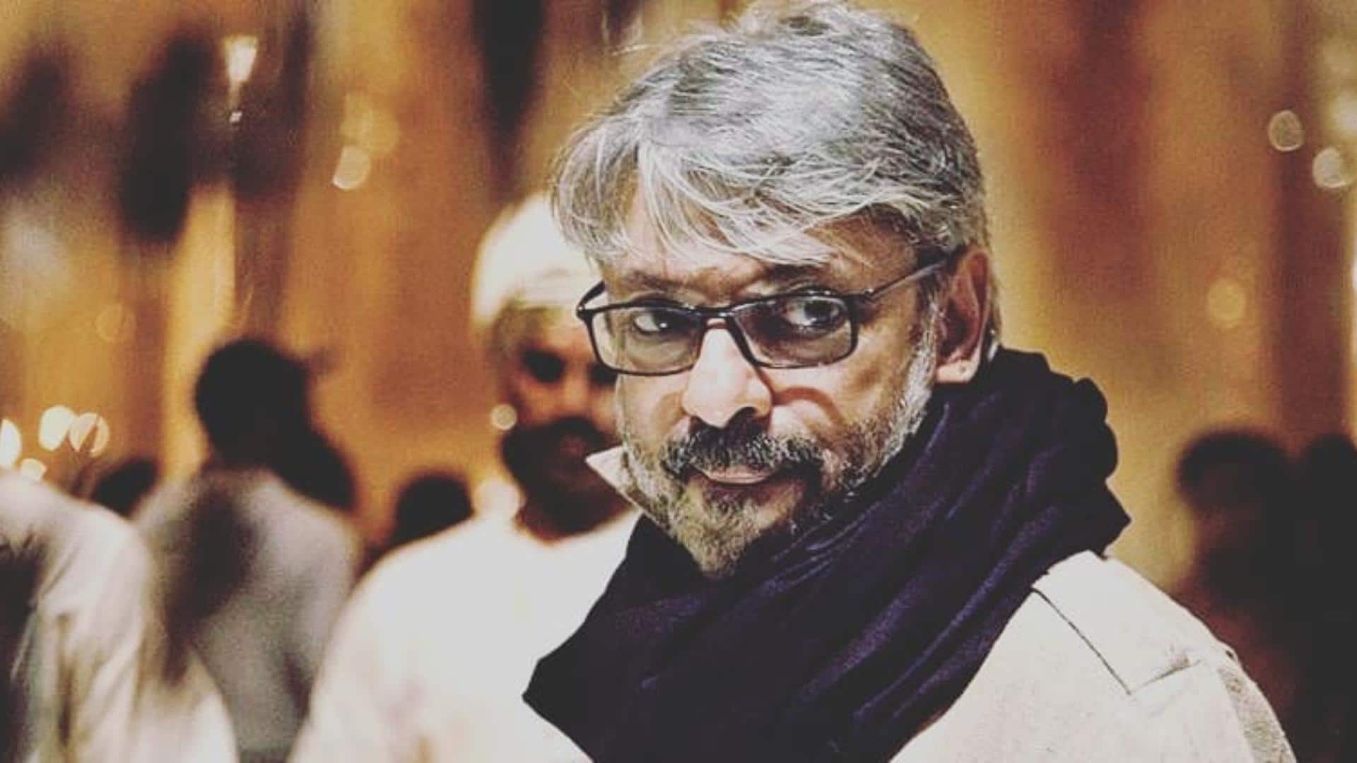 निर्देशक संजय लीला भंसाली के खिलाफ बीकानेर में शिकायत दर्ज, जानिए क्या है पूरा मामला निर्देशक संजय लीला भंसाली के खिलाफ बीकानेर में शिकायत दर्ज, जानिए क्या है पूरा मामला