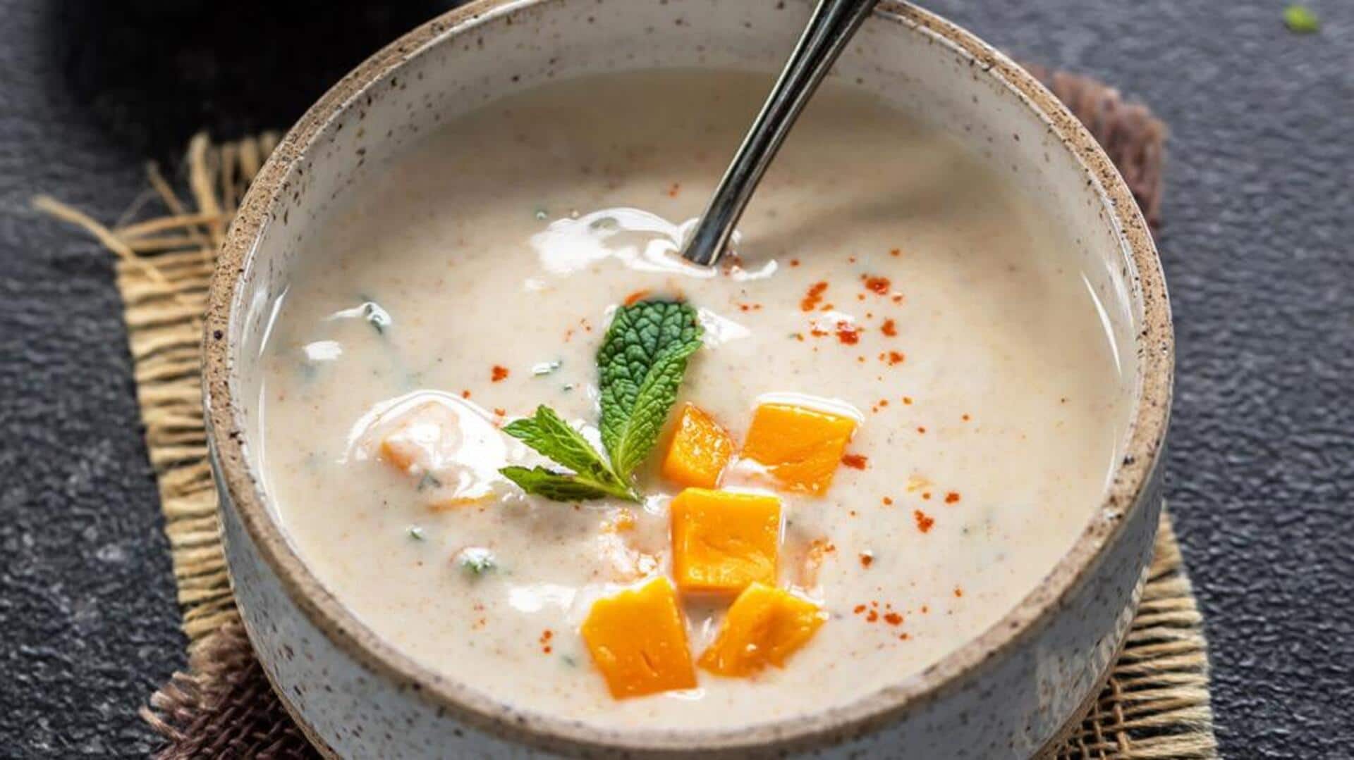 गर्मियों के दौरान खाने के साथ परोसें ये 5 रायते, स्वाद में होते हैं बेहतरीन 