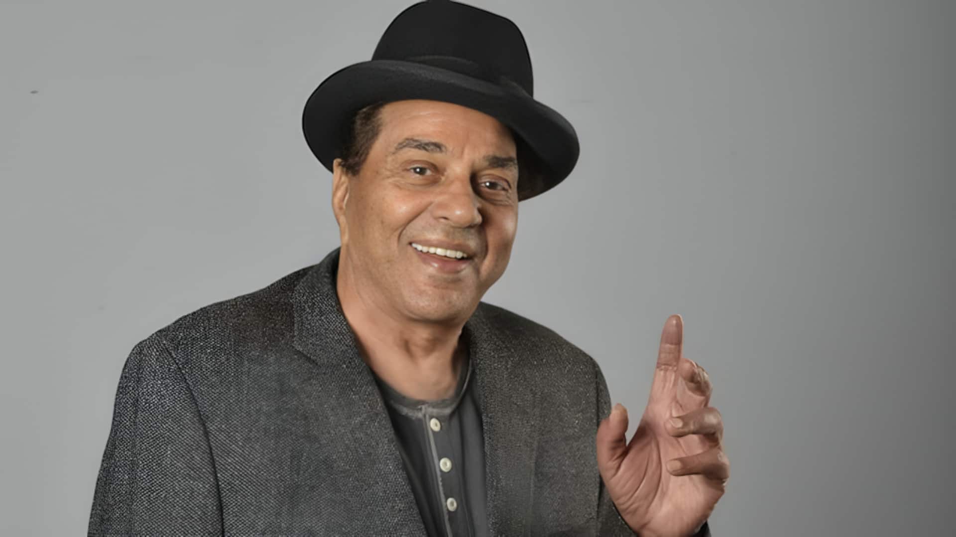 अनिल शर्मा ने बताया निधन से ठीक पहले कैसे थे धर्मेंद्र, बोले- वो देख रहे थे