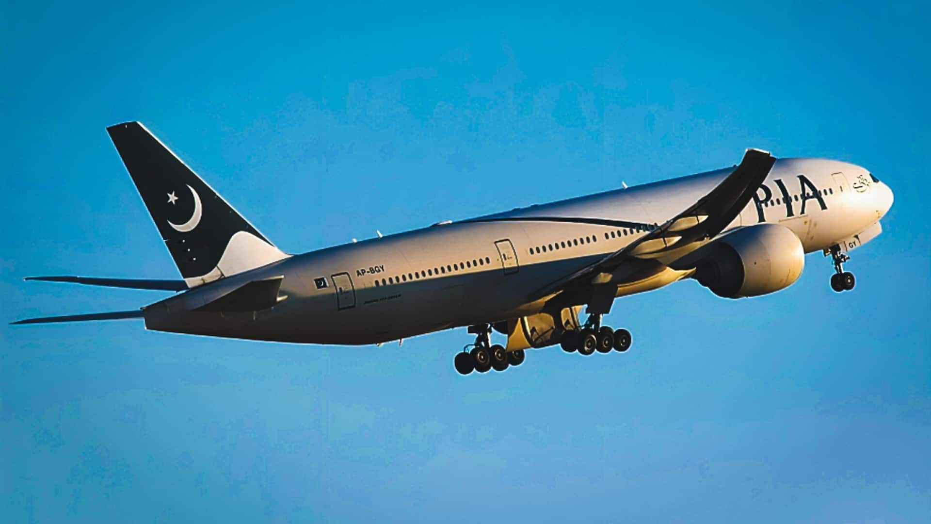 पाकिस्तान की राष्ट्रीय एयरलाइन PIA की कैसे हुई नीलामी और इसके पीछे क्या रहे कारण?