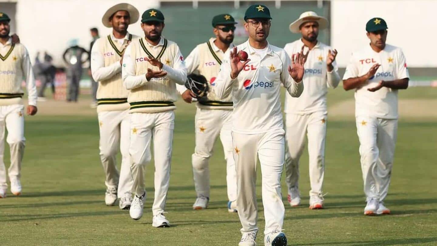 पाकिस्तान बनाम इंग्लैंड: अबरार अहमद के नाम रहा पहला दिन, डेब्यू मैच में दिखाया जलवा