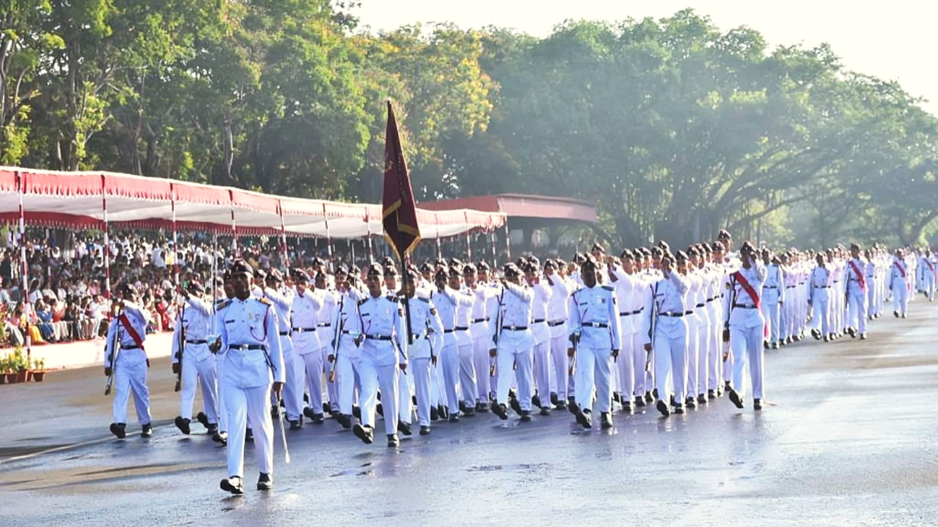 NDA इतिहास में पहली बार 17 महिला कैडेट्स का बैच हुआ पास
