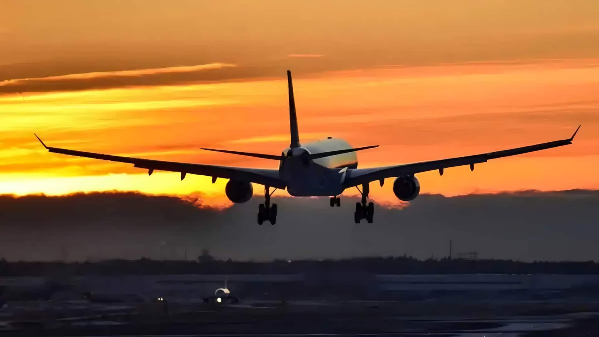 दिल्ली-मुंबई जैसे हवाई अड्डों पर DGCA को क्या-क्या खामियां मिलीं, ये सुरक्षा के लिए कितनी घातक? दिल्ली-मुंबई जैसे हवाई अड्डों पर DGCA को क्या-क्या खामियां मिलीं, ये सुरक्षा के लिए कितनी घातक?