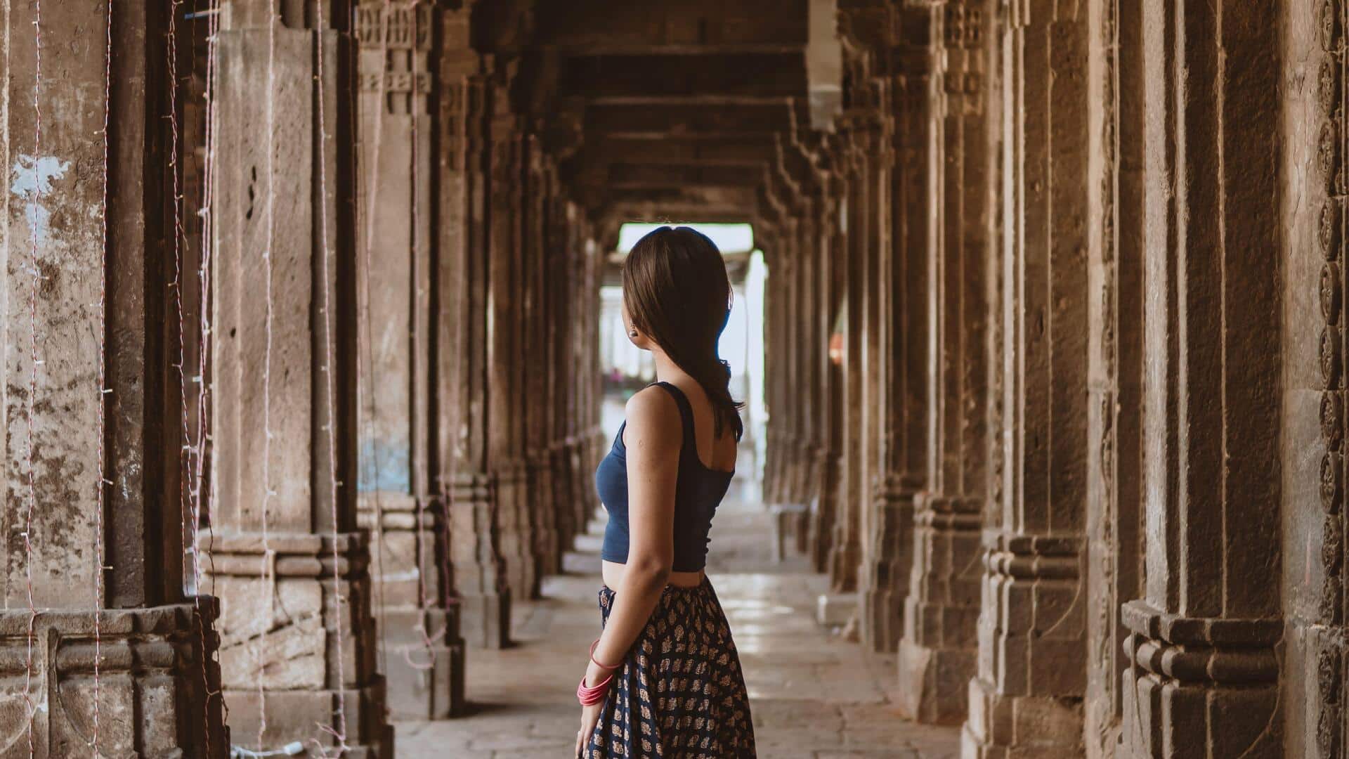 समय नहीं होने पर भी स्टाइलिश दिखना चाहती हैं? इन 5 फैशन टिप्स को अपनाएं