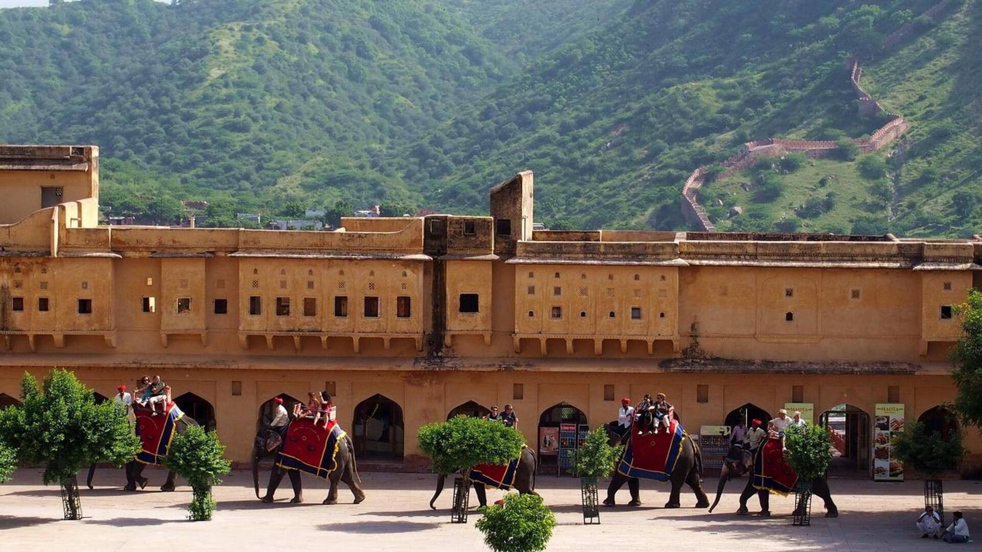 राजस्थान में मौजूद हैं ये 5 शाही किले, एक बार जरूर करें यात्रा