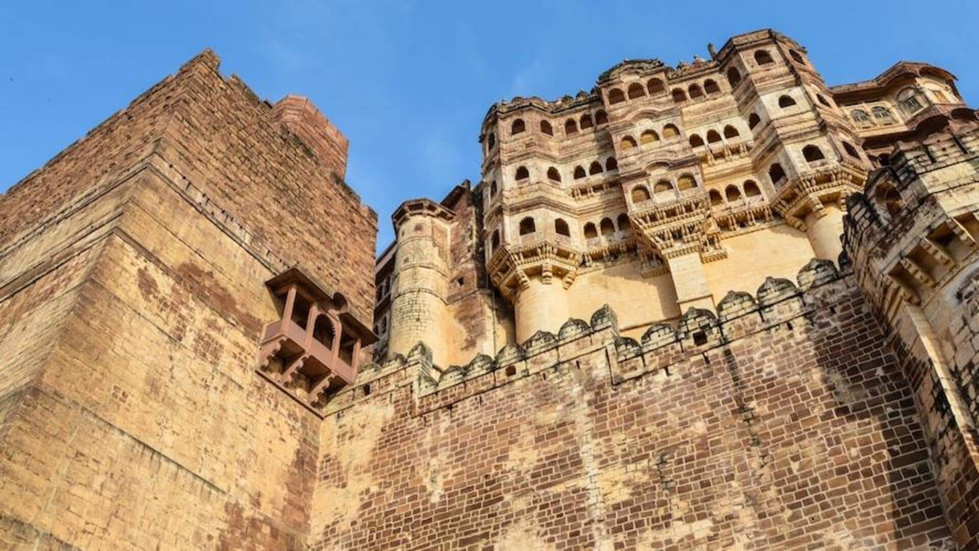 राजस्थान: अलवर के ये 5 पर्यटन स्थल हैं प्रसिद्ध, एक बार जरूर करें इनका रुख