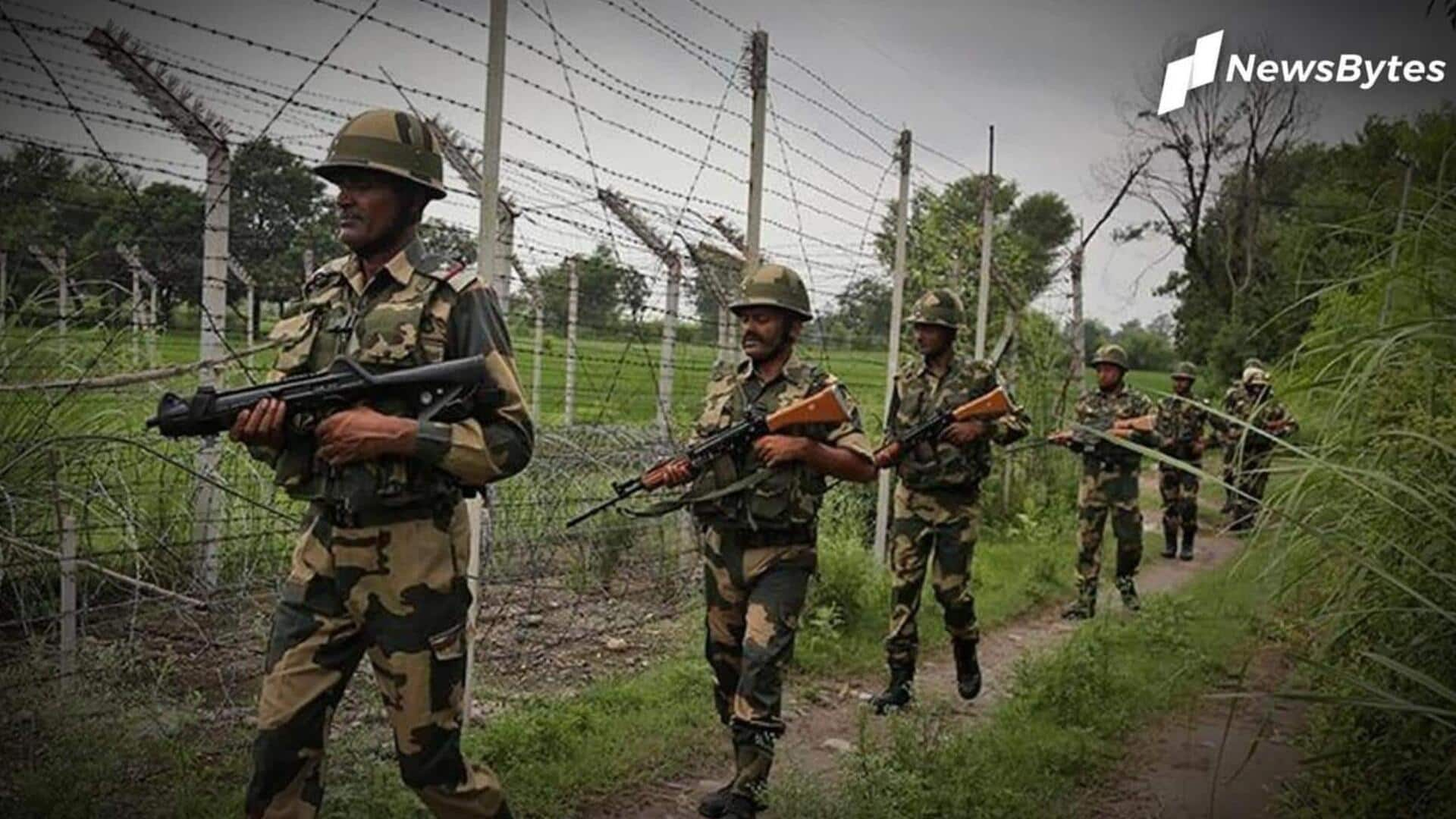 BSF ने भारतीय सीमा में घुसपैठ कर रहे 11 बांग्लादेशी नागरिकों को गिरफ्तार किया