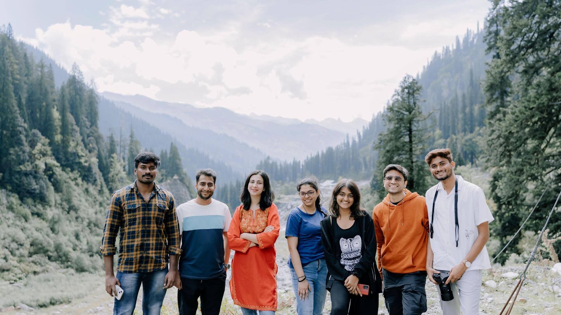 रक्षाबंधन पर अपने भाई-बहनों के साथ करें इन 5 जगहों की यात्रा, दिल हो जाएगा खुश