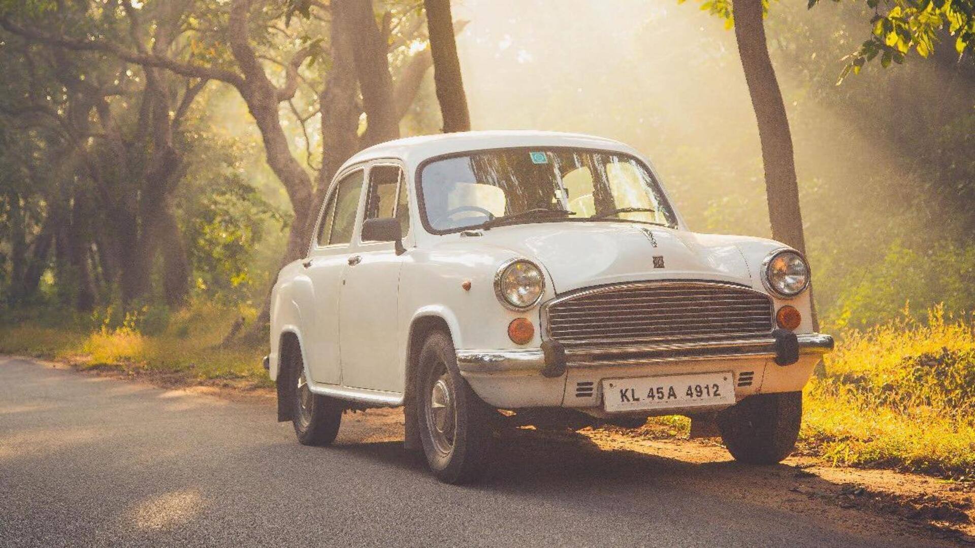 एम्बेसडर थी देश में बनने वाली पहली कार, 14,000 रुपये कीमत में हुई थी लॉन्च 