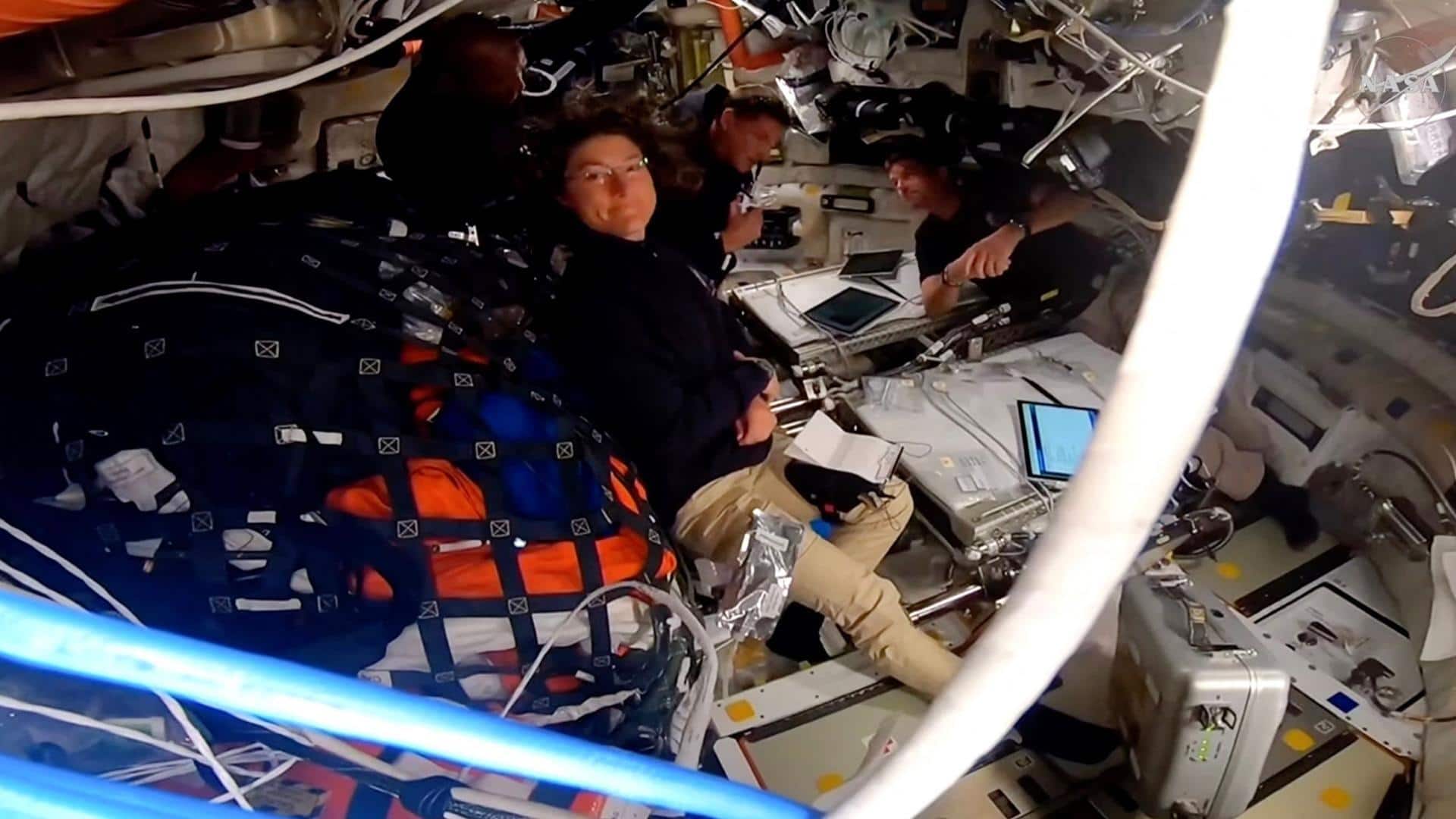 आर्टेमिस II अंतरिक्ष यात्रियों ने तोड़ा पुराना रिकॉर्ड, बने पृथ्वी से सबसे दूर जाने वाले इंसान