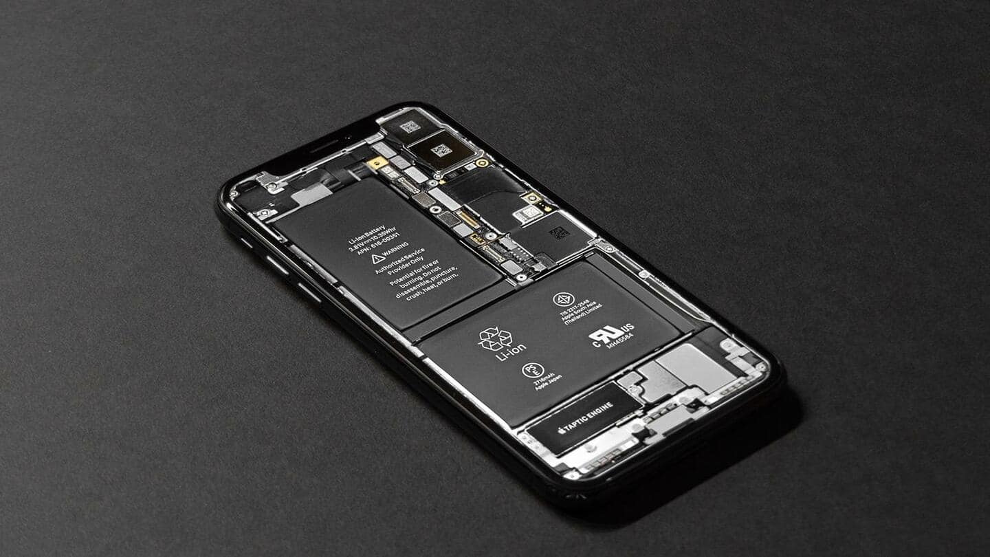 अब यहां हर स्मार्टफोन में जरुरी होगी बदली जाने योग्य बैटरी