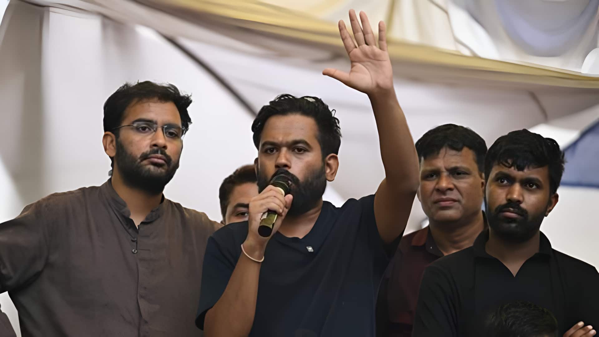 गुवाहाटी बैठक से पहले CJP कार्यकर्ता हिरासत में लिए गए, दिपके बोले- पुलिस अज्ञात जगह ले गई