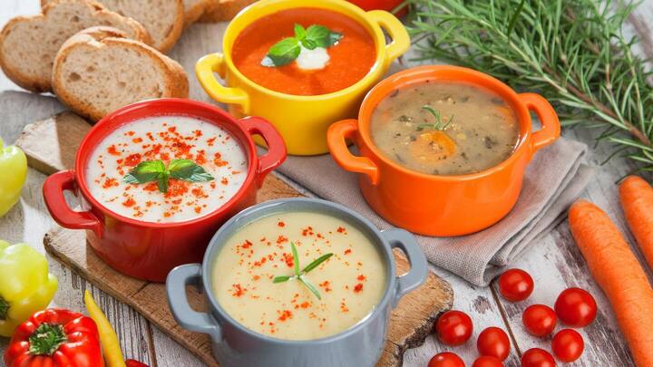 सर्दियों में बनाकर पीएं ये 5 सूप, आसान हैं इनकी रेसिपी