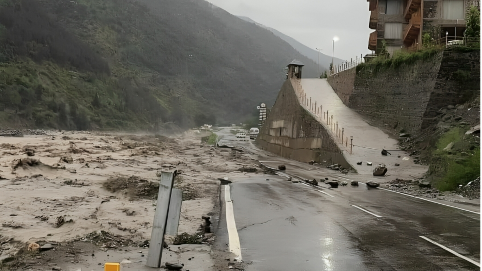 उत्तराखंड और हिमाचल प्रदेश में बादल फटने से तबाही, 36 से अधिक लोग लापता