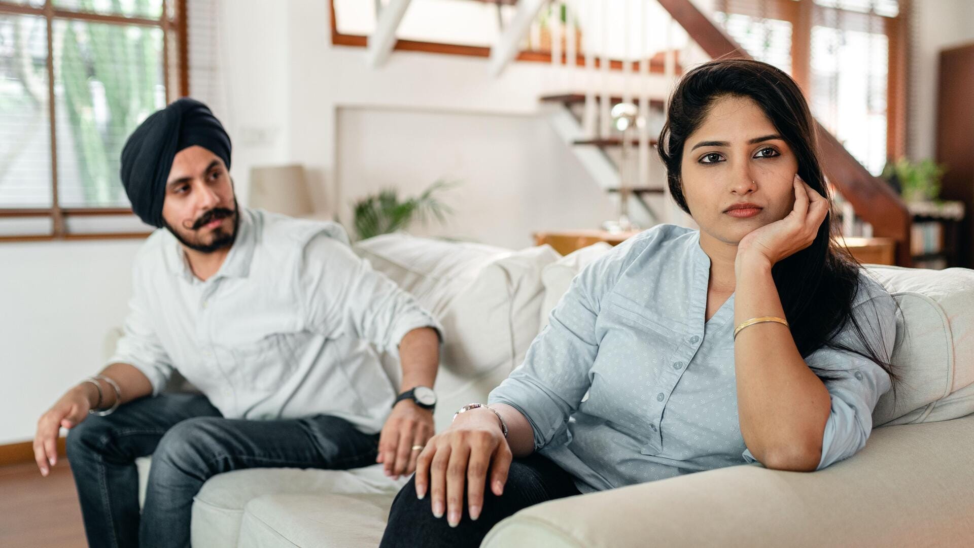 क्या दूसरों पर आरोप लगाने की आदत है? इस तरह करें खुद में बदलाव