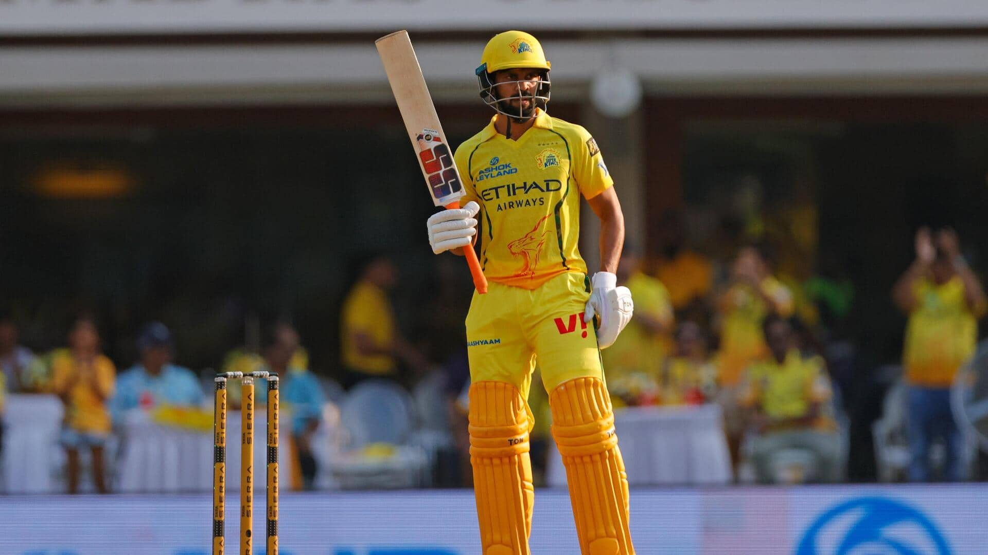 IPL 2026 में रुतुराज गायकवाड़ ने लगाया अपना पहला अर्धशतक, लीग में 100 छक्के पूरे किए