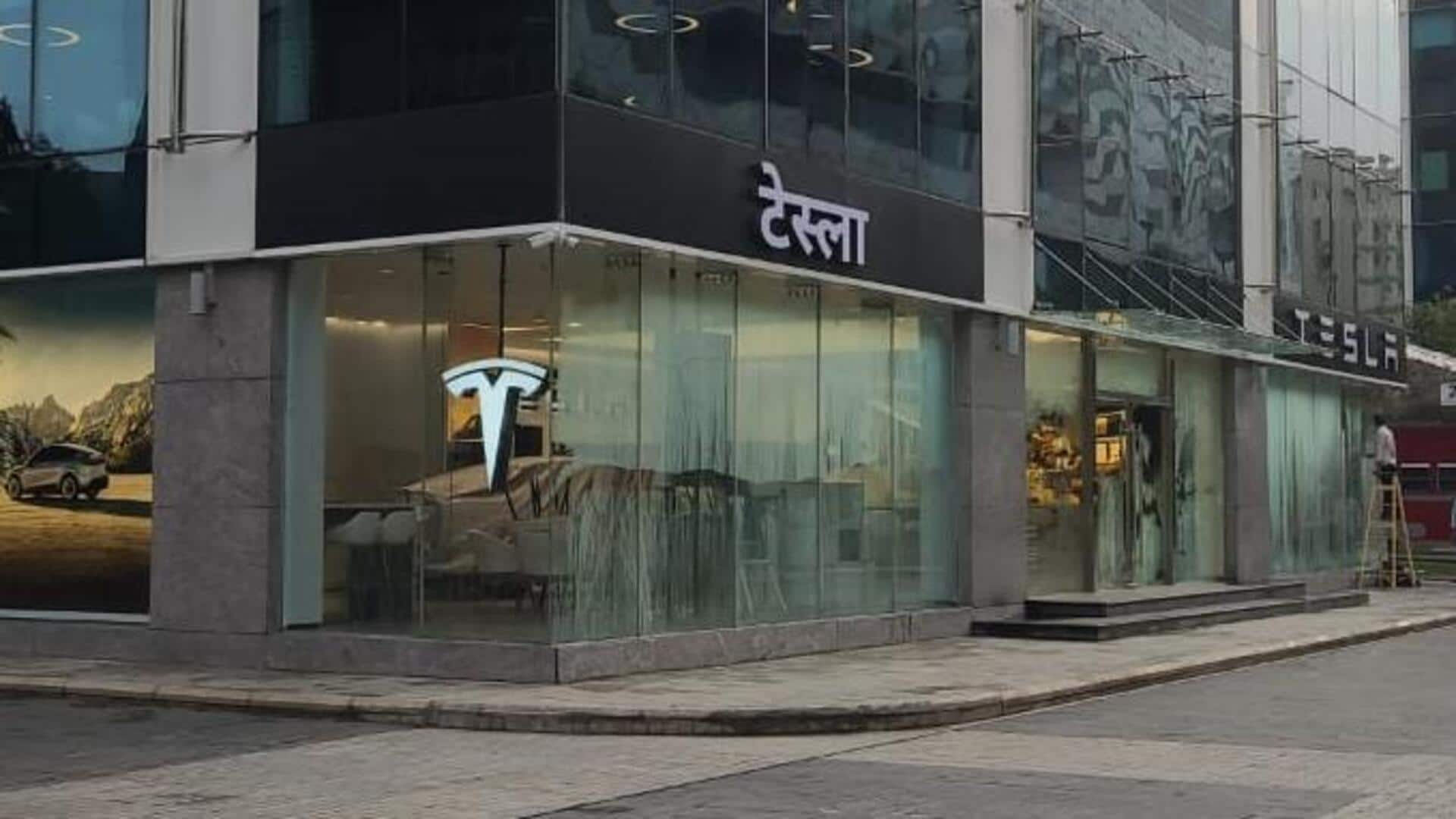 एलन मस्क की टेस्ला ने भारत में खोला अपना पहला शोरूम एलन मस्क की टेस्ला ने भारत में खोला अपना पहला शोरूम