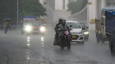 अगले 72 घंटों में बरसेगी आफत की बारिश, मौसम विभाग का इन राज्यों में अलर्ट