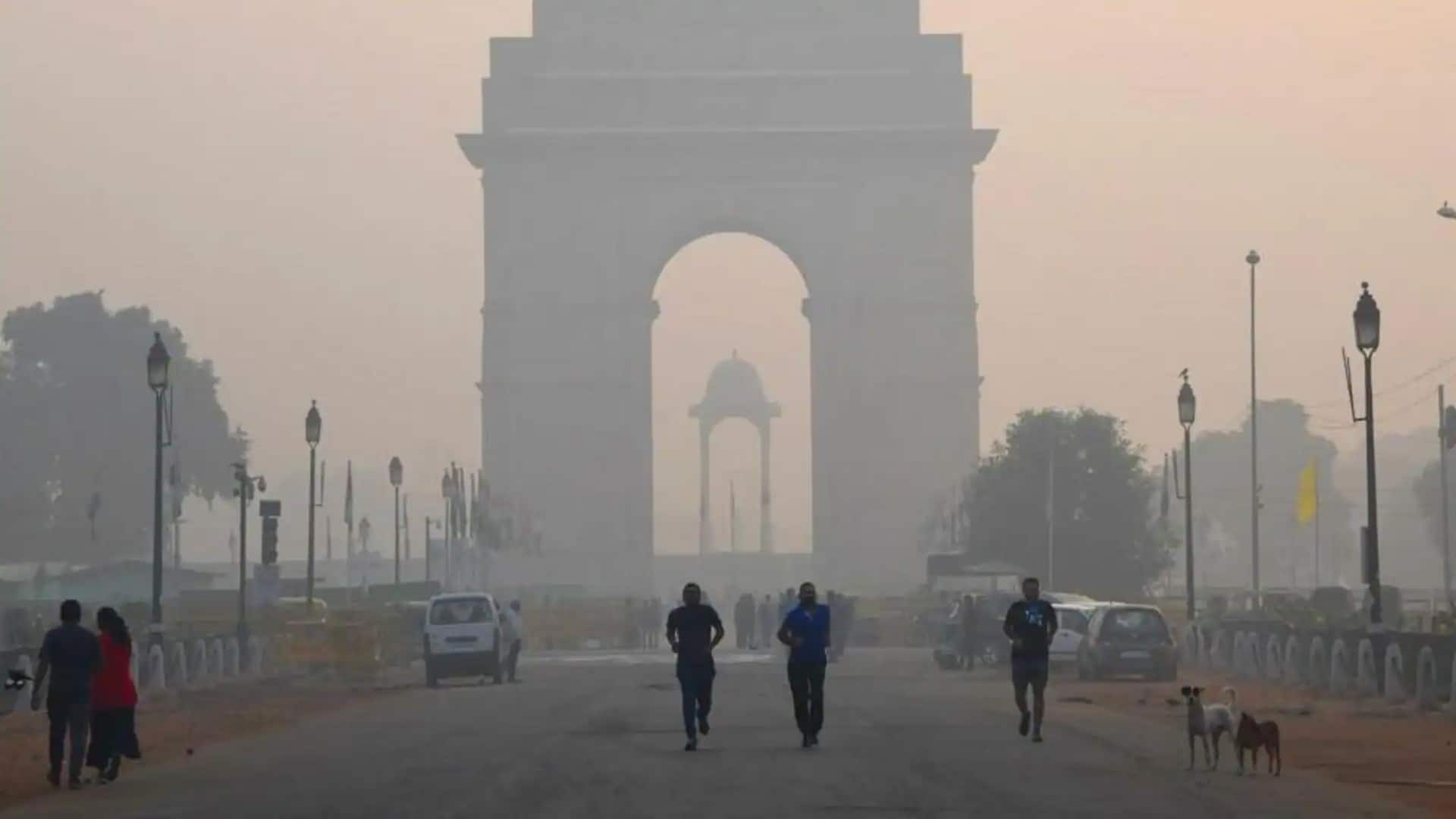 दिल्ली की वायु गुणवत्ता 'गंभीर' श्रेणी में पहुंची, AQI 400 पार हुआ