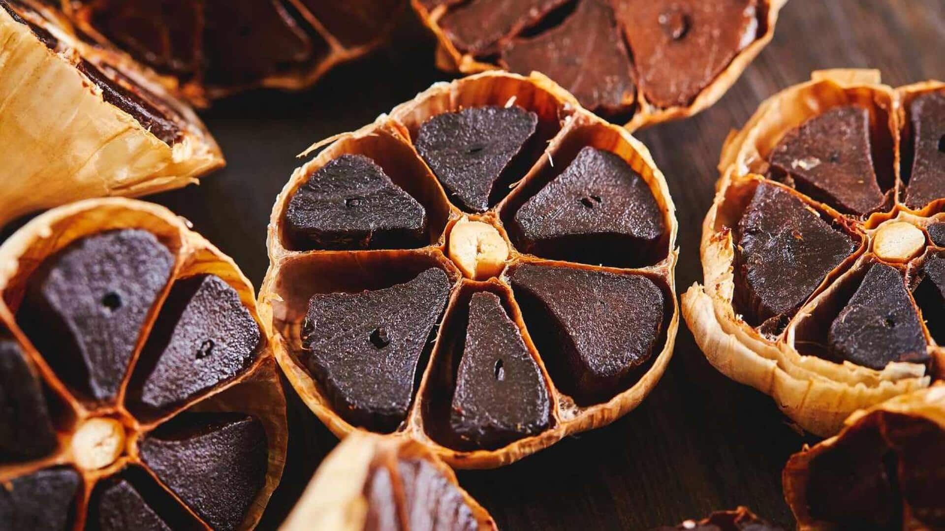 स्वास्थ्य के लिए लाभदायक है काला लहसुन, जानिए इसके 5 प्रमुख फायदे