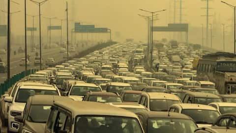 दिल्ली-NCR में बढ़े वायु प्रदूषण के बाद GRAP-1 लागू, जानिए किन चीजों पर रहेगा प्रतिबंध