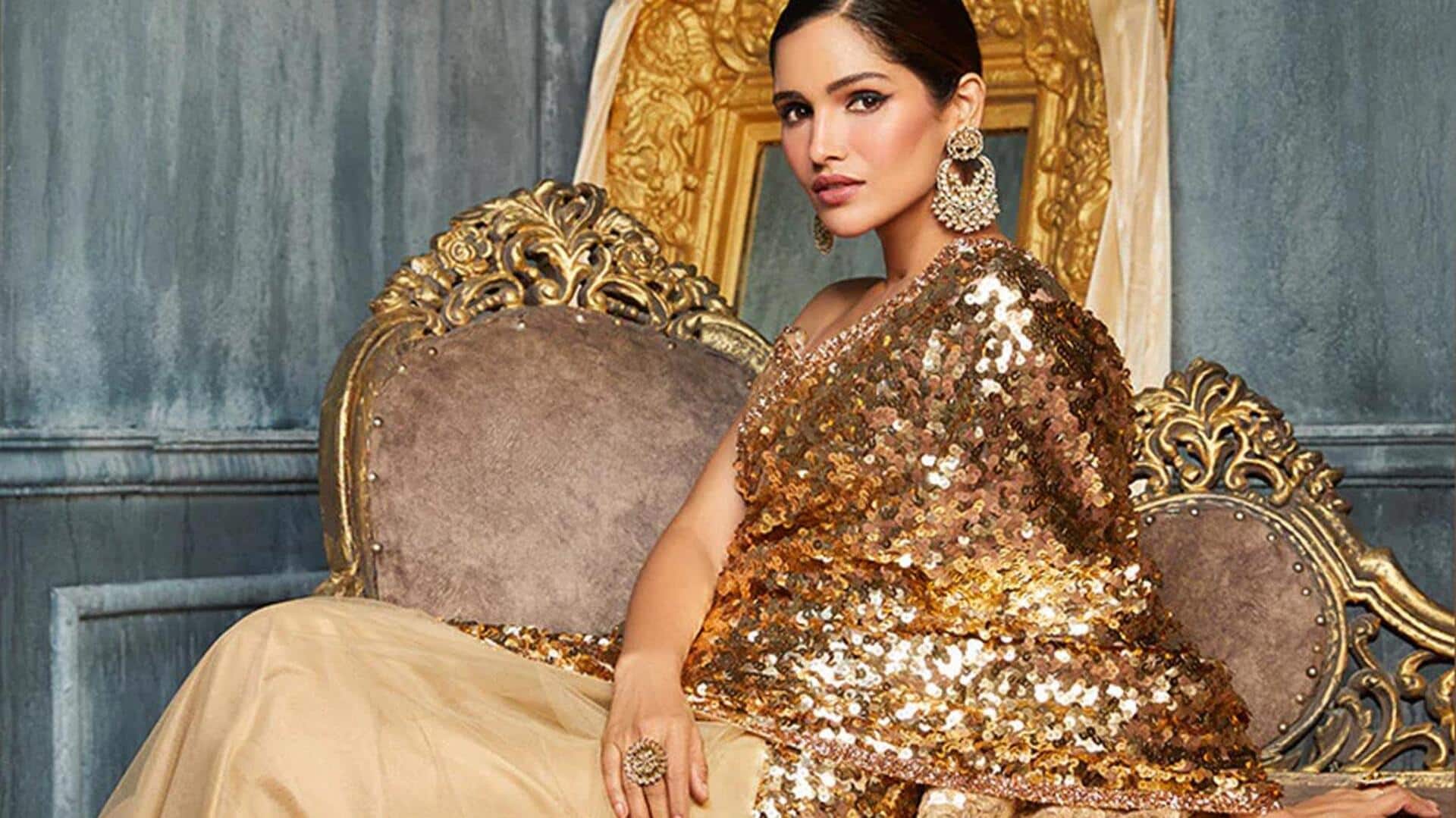 सेक्विन साड़ी की देखभाल करने के लिए अपनाएं ये 5 तरीके