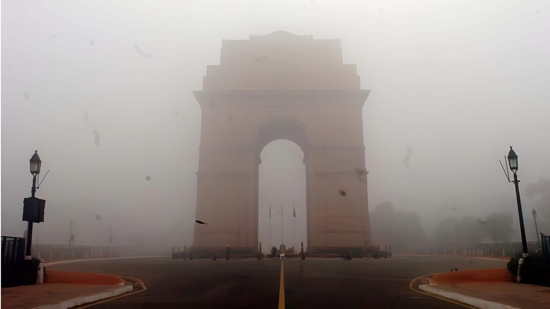 उत्तर भारत में हर तरफ कोहरे की चादर, जानिए आपके शहर में कैसा रहेगा मौसम 