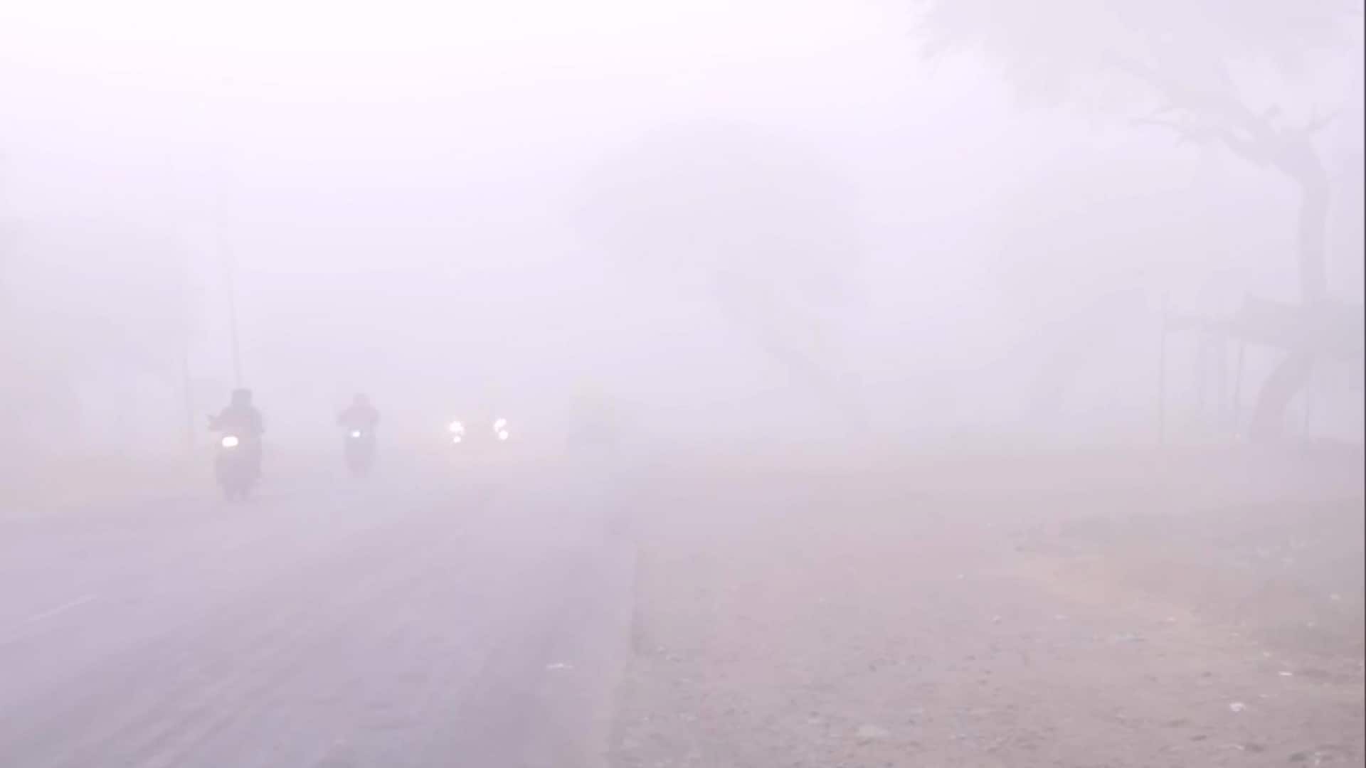 उत्तर भारत में बर्फबारी से शीतलहर और कोहरे की मार, मौसम विभाग ने दिया अलर्ट 