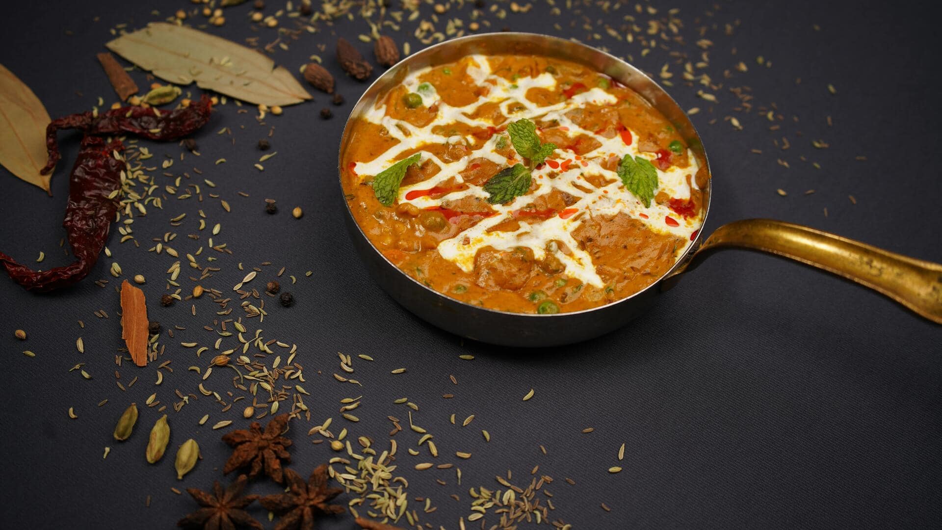 भारतीय खाने में बहुत पसंद की जाती है करी, जानिए इसके 5 प्रकार