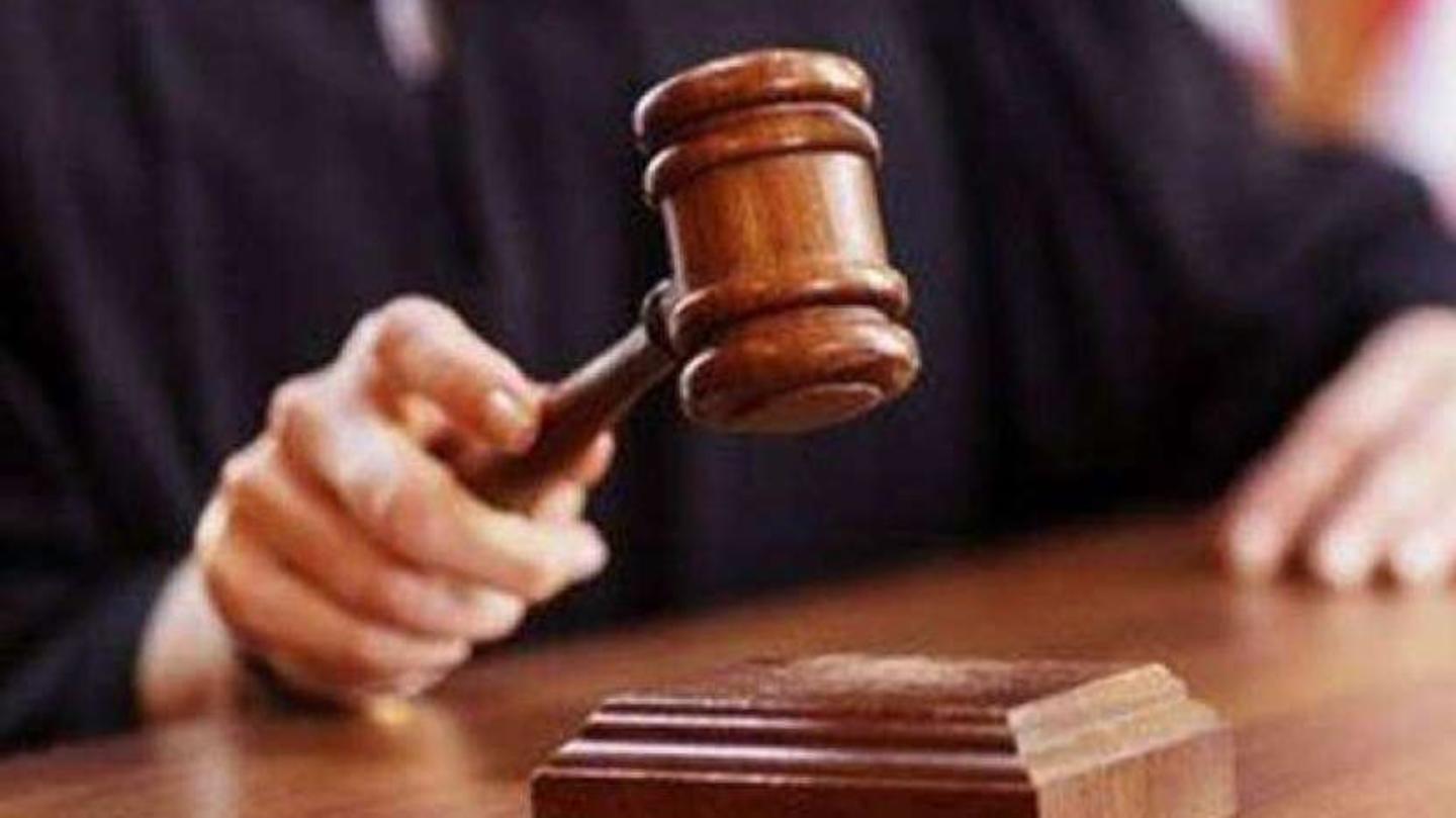 हाई कोर्ट ने पारिवारिक न्यायालय के फैसले पर लगाई रोक हाई कोर्ट ने पारिवारिक न्यायालय के फैसले पर लगाई रोक