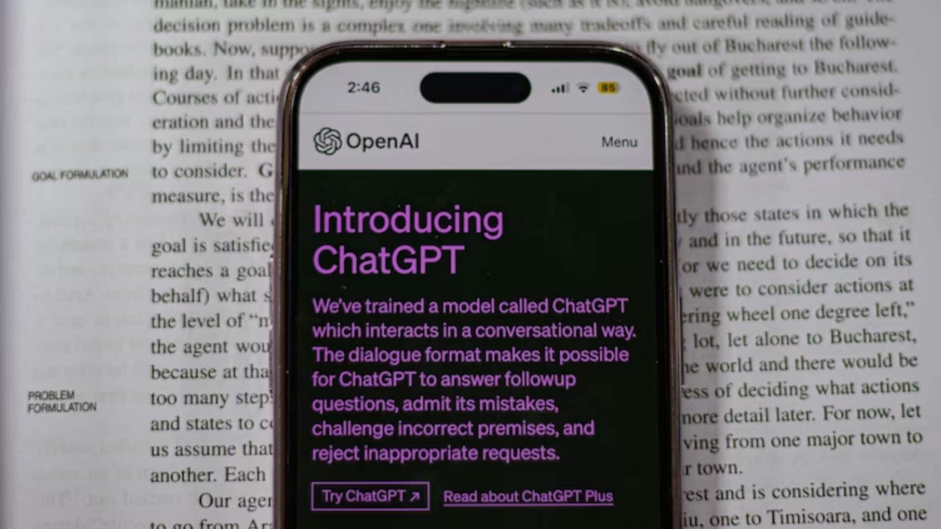 OpenAI के ChatGPT को ट्रेनिंग देने वाले कर्मचारी कितना कमाते हैं?