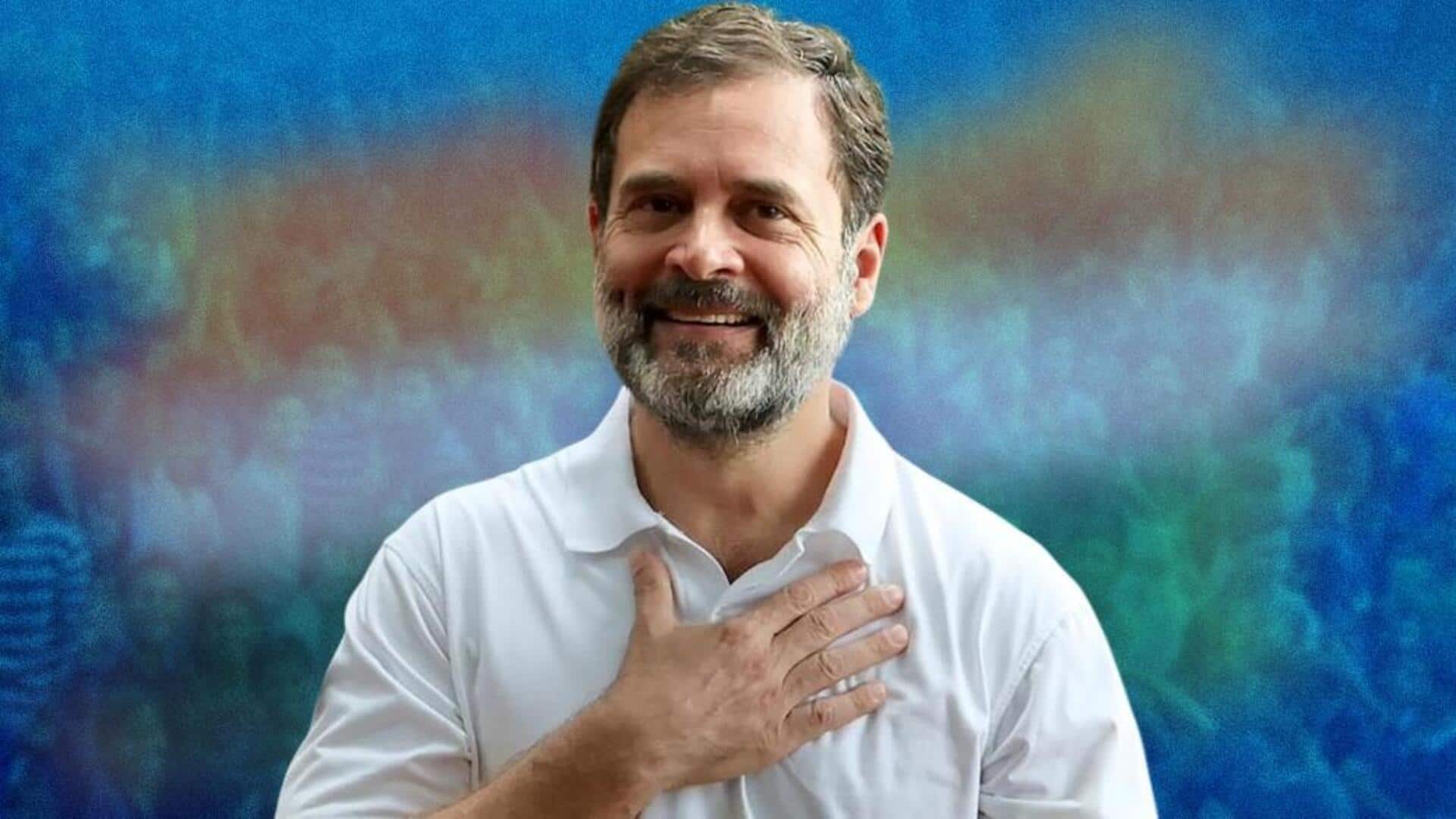 पहलगाम हमले में जान गंवाने वाले लेफ्टिनेंट विनय नरवाल के घर पहुंचे राहुल गांधी पहलगाम हमले में जान गंवाने वाले लेफ्टिनेंट विनय नरवाल के घर पहुंचे राहुल गांधी