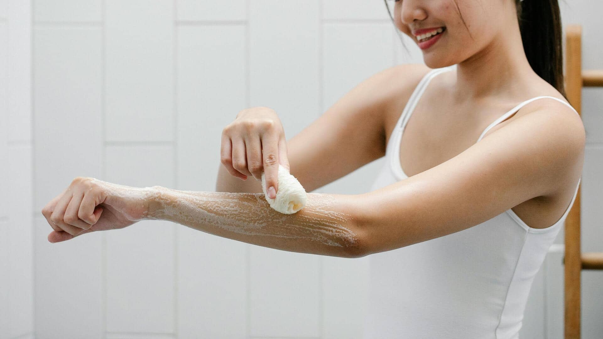 गर्मियों में दिनभर तरोताजा महसूस करने के लिए अपनाएं नहाने के ये सुझाव