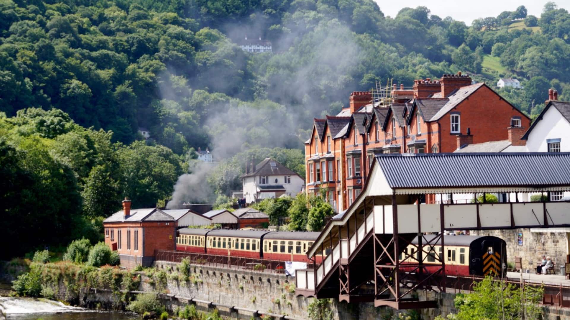 वेल्स के ये 5 अनोखे गांव हैं शांतिपूर्ण यात्रा के लिए बेहतरीन, इनके बारे में जानिए