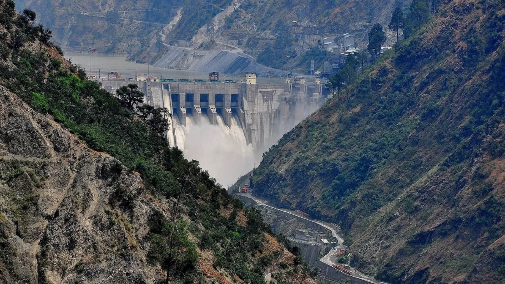 पाकिस्तान की भारत से अपील- सिंधु जल समझौते पर फिर से करे विचार पाकिस्तान की भारत से अपील- सिंधु जल समझौते पर फिर से करे विचार