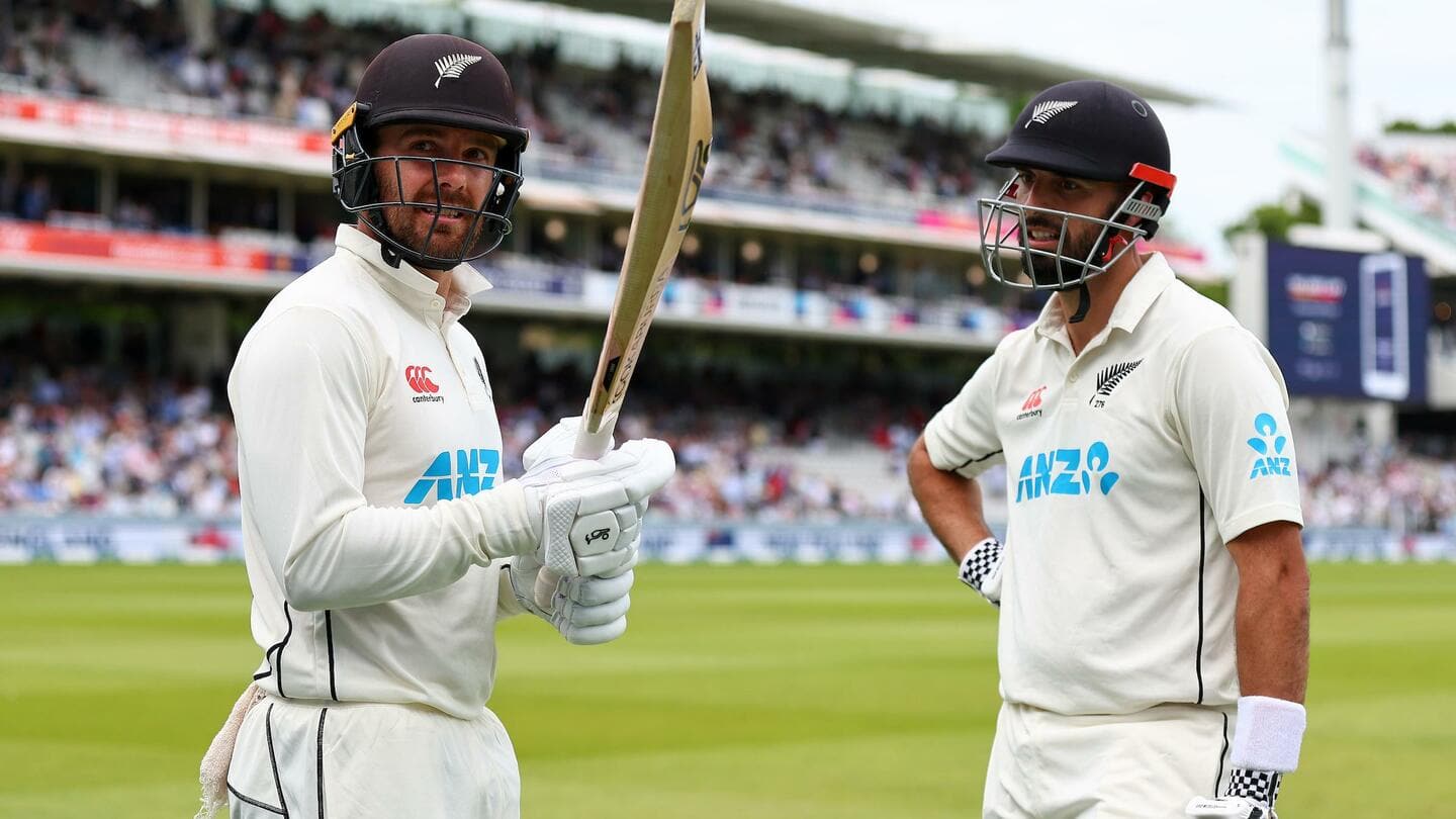 पहला टेस्ट: न्यूजीलैंड ने इंग्लैंड को दिया 277 रनों का लक्ष्य, डेरिल मिचेल ने लगाया शतक