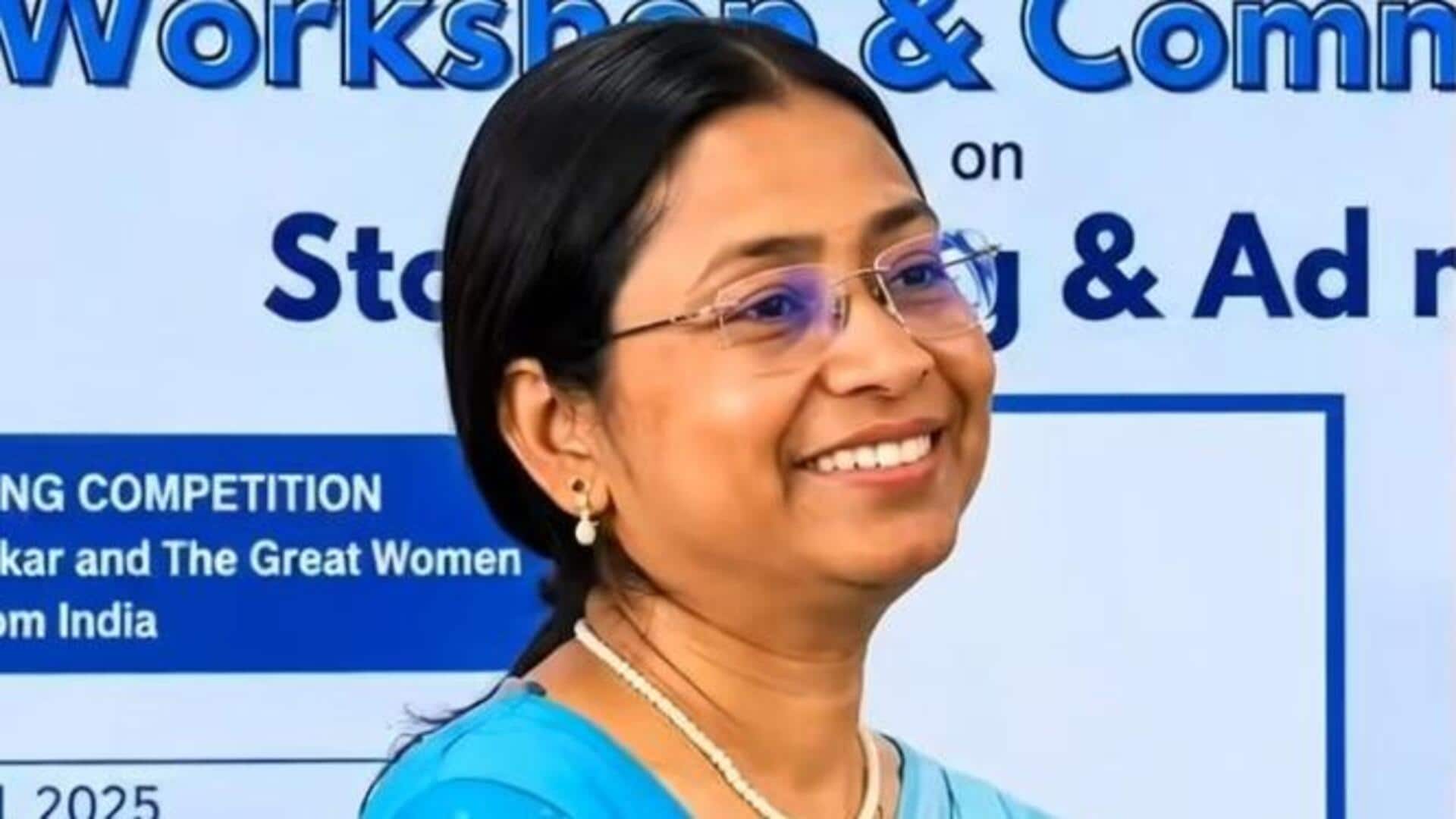 दिल्ली विश्वविद्यालय की सहायक प्रोफेसर की फ्लैट के अंदर हत्या, बाहर से बंद था घर
